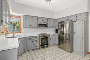 645 Lake Pine Dr, Shoreview, MN 55126 - Photo 12
