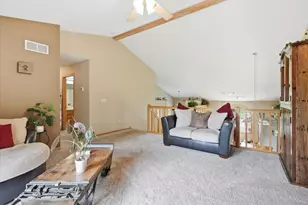 729 Hidden Ln, New Richmond, WI 54017 - Photo 4