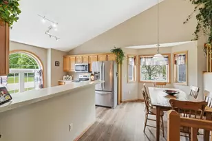 729 Hidden Ln, New Richmond, WI 54017 - Photo 8