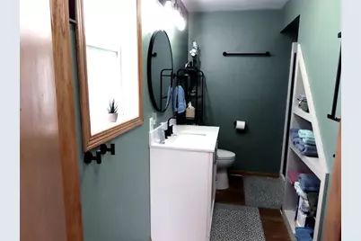 720 Saint Paul Avenue S, Thief River Falls, MN 56701 - Photo 10