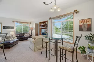 2111 Eagle Trace Ln, Woodbury, MN 55129 - Photo 10