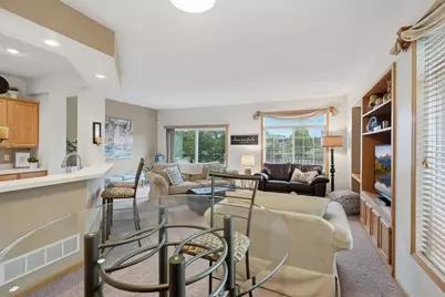 2111 Eagle Trace Lane, Woodbury, MN 55129 - Photo 12