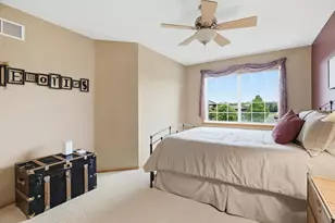 2111 Eagle Trace Ln, Woodbury, MN 55129 - Photo 32