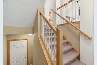 2111 Eagle Trace Lane, Woodbury, MN 55129 - Photo 8