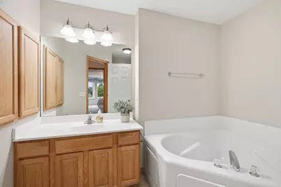 2111 Eagle Trace Lane, Woodbury, MN 55129 - Photo 34