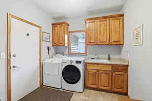 1084 Tamberwood Ct, Woodbury, MN 55125 - Photo 24