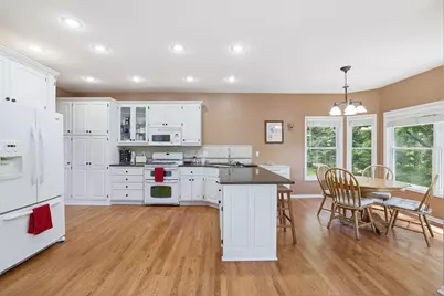 1084 Tamberwood Court, Woodbury, MN 55125 - Photo 12