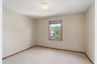 1084 Tamberwood Court, Woodbury, MN 55125 - Photo 28