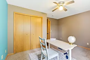 3601 Genevieve Ave N, Oakdale, MN 55128 - Photo 20