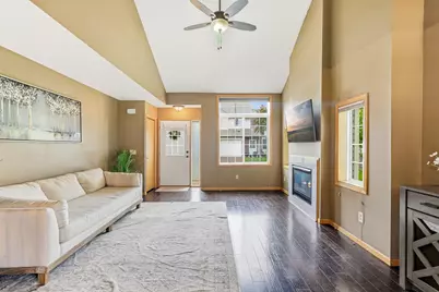 3601 Genevieve Avenue N, Oakdale, MN 55128 - Photo 6