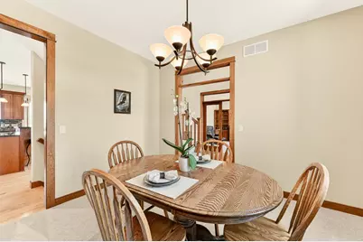 4852 Scenic View Drive SW, Rochester, MN 55902 - Photo 12