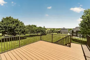 4852 Scenic View Dr SW, Rochester, MN 55902 - Photo 4