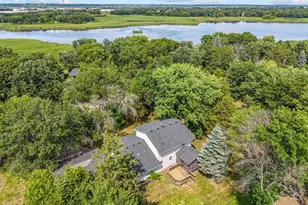 5352 Eagle Creek Blvd, Shakopee, MN 55379 - Photo 28