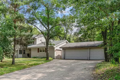 5352 Eagle Creek Boulevard, Shakopee, MN 55379 - Photo 10