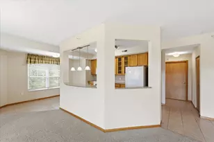 2550 38th Ave NE, Saint Paul, MN 55421 - Photo 12