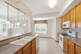 2550 38th Ave NE, Saint Paul, MN 55421 - Photo 18