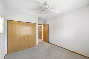 2550 38th Ave NE, Saint Paul, MN 55421 - Photo 20