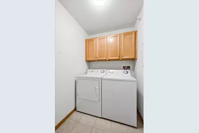 2550 38th Avenue NE #213, Saint Paul, MN 55421 - Photo 28
