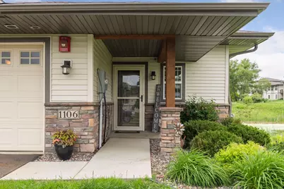 1106 Lorraine Court, Carver, MN 55315 - Photo 4