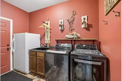 1106 Lorraine Court, Carver, MN 55315 - Photo 12