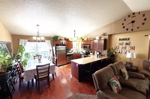 4294 Auburn Ave S, Fargo, ND 58104 - Photo 4