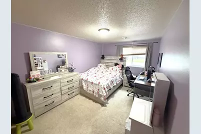 4294 Auburn Avenue S, Fargo, ND 58104 - Photo 10