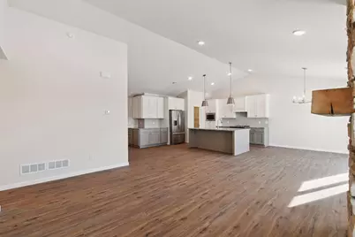 1401 Mallard Lane, Belle Plaine, MN 56011 - Photo 8