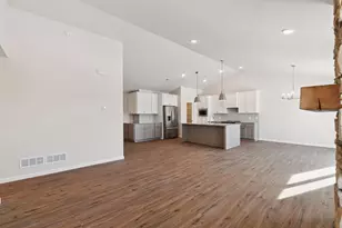 1401 Mallard Ln, Belle Plaine, MN 56011 - Photo 8