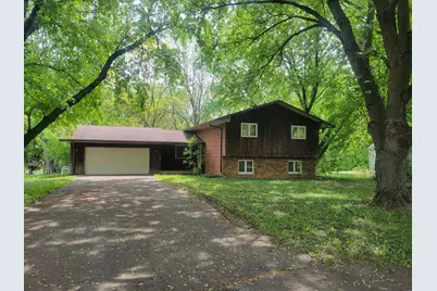 2948 Old Highway 8, Roseville, MN 55113 - Photo 1