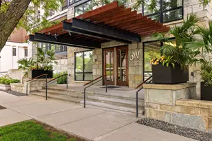 301 Kenwood Pkwy, Minneapolis, MN 55403 - Photo 62