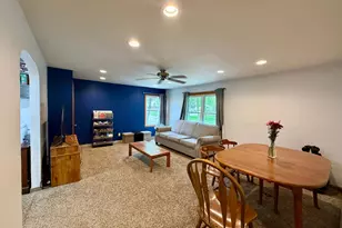 317 W Lincoln St, Luverne, MN 56156 - Photo 36