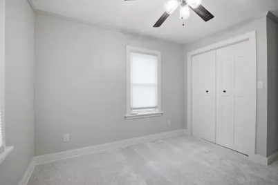 605 9th Avenue SW, Austin, MN 55912 - Photo 8