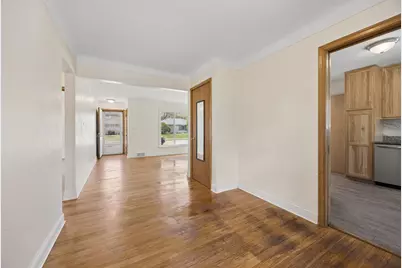 1652 Atlantic Street, Saint Paul, MN 55106 - Photo 8