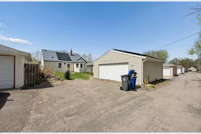 1652 Atlantic Street, Saint Paul, MN 55106 - Photo 22