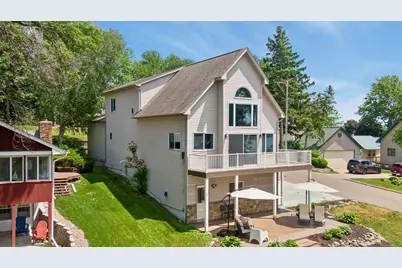 13530 Norelius Lane, Lindstrom, MN 55045 - Photo 4