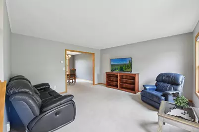 421 Durango Drive, Roberts, WI 54023 - Photo 4