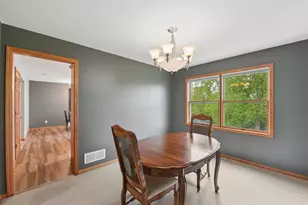 421 Durango Dr, Roberts, WI 54023 - Photo 6