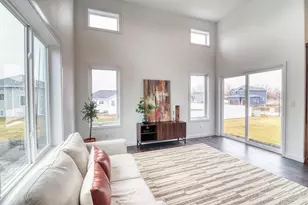 6727 Selkirk Dr S, Fargo, ND 58104 - Photo 16