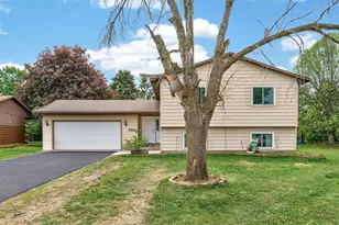 3914 67th St E, Inver Grove Heights, MN 55076 - Photo 2
