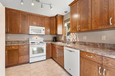 655 20th Street NE, Owatonna, MN 55060 - Photo 10