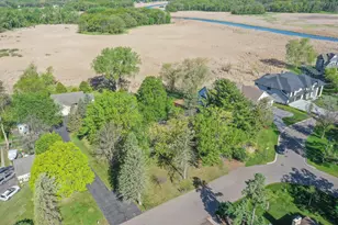 14840 Timberhill Rd, Minnetonka, MN 55345 - Photo 22