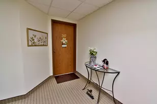 520 5th St SW, Willmar, MN 56201 - Photo 4