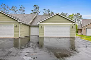 914 Cart Way Ln, Hinckley, MN 55037 - Photo 2