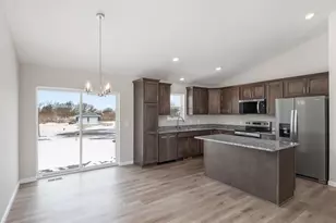 700 Erin Circle, Green Isle, MN 55338 - Photo 10