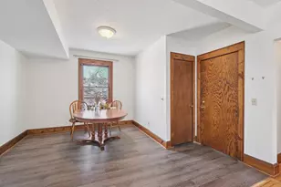 2211 10th Ave S, Minneapolis, MN 55404 - Photo 8