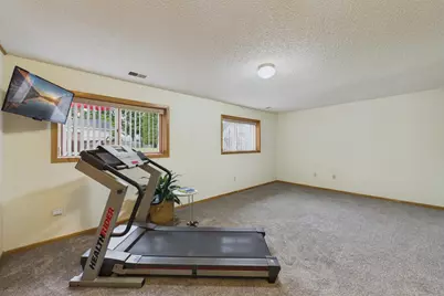 9176 Sierra Road, Woodbury, MN 55125 - Photo 20
