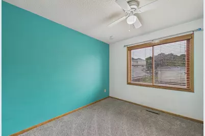 9176 Sierra Road, Woodbury, MN 55125 - Photo 14