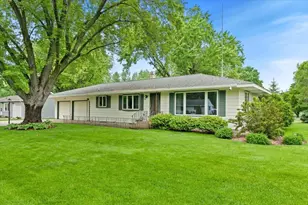 1801 11th Ave S, Saint Cloud, MN 56301 - Photo 2