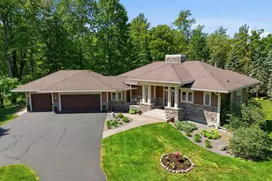 1415 Thelen Farm Trail, Houlton, WI 54082 - Photo 26