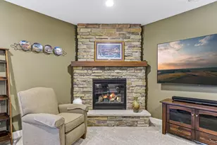 11344 Blazingstar Ln, Lake Elmo, MN 55042 - Photo 52